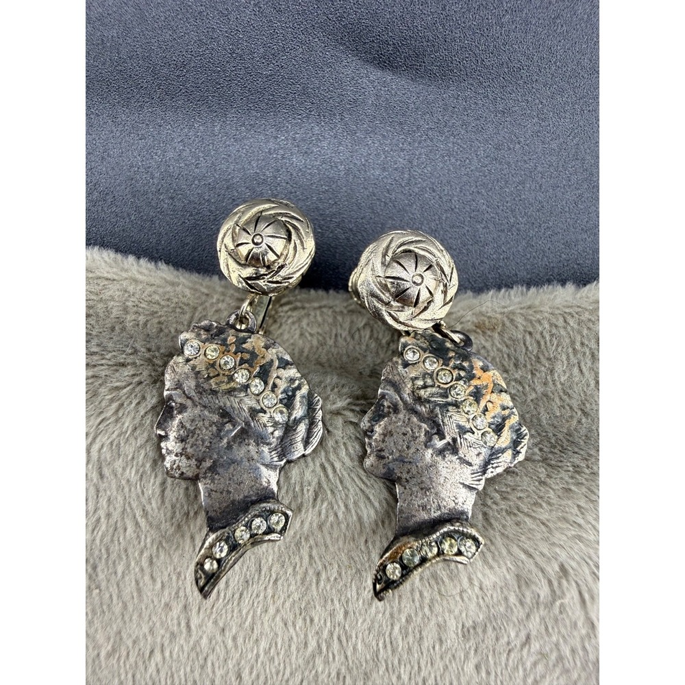 Vintage Vendome Clip On Earrings Silver Tone Woman